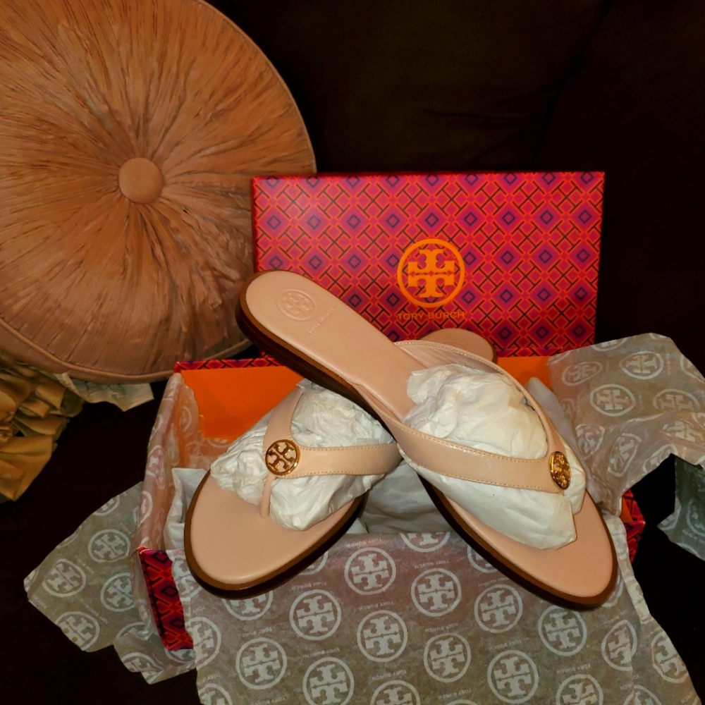 COPY - Tory Burch Benton Thong Sandal